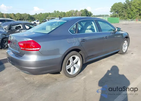 2012 Volkswagen Passat 2.5L Se из США, поврежденный, VIN 1VWBH7A31CC110400